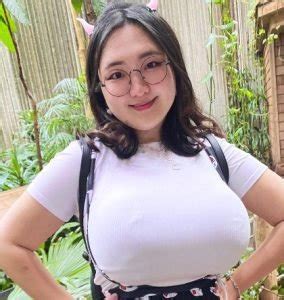 aroomikimm xxx|Aroomi Kim Porn Videos 